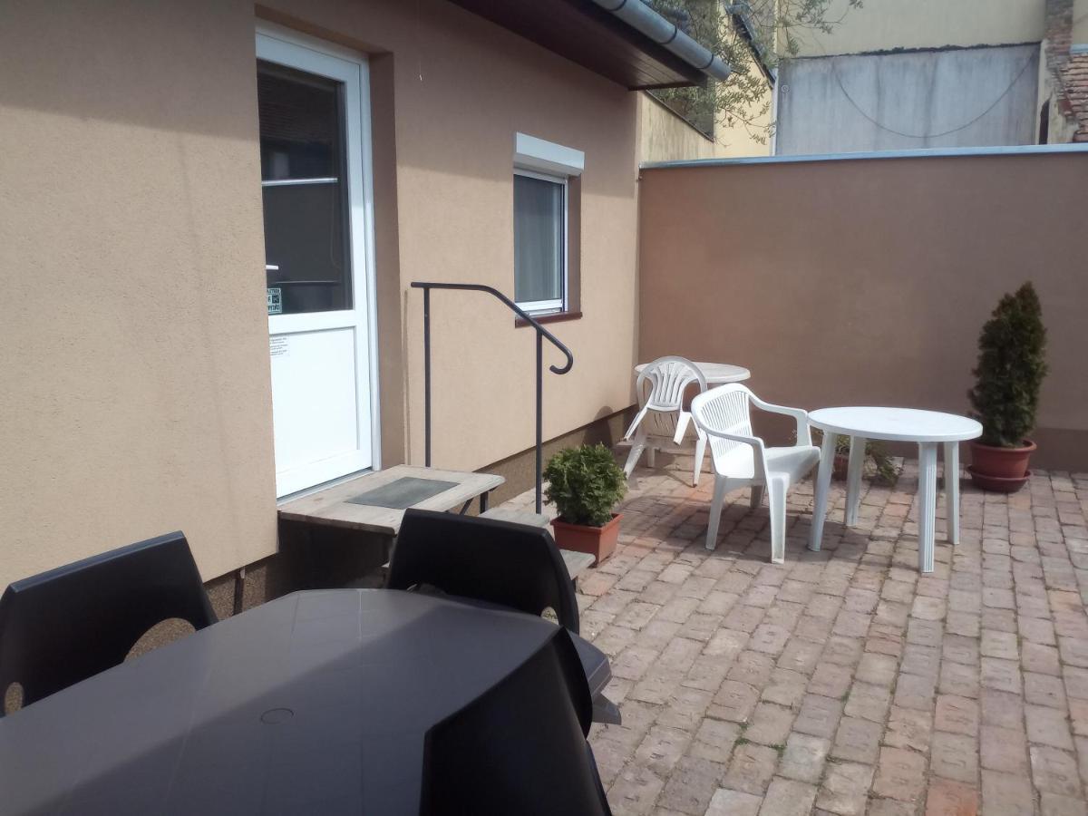 Start Apartmanok Peçuy Dış mekan fotoğraf
