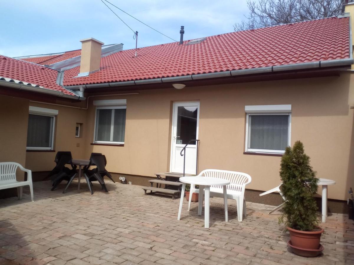 Start Apartmanok Peçuy Dış mekan fotoğraf